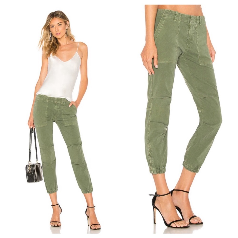 Navy Nili Lotan cropped military pants.